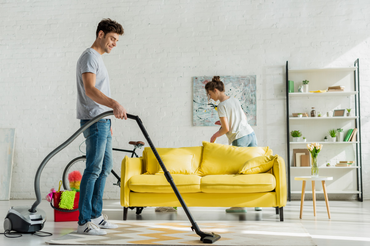 Akkışla Bayan Temizlikçi